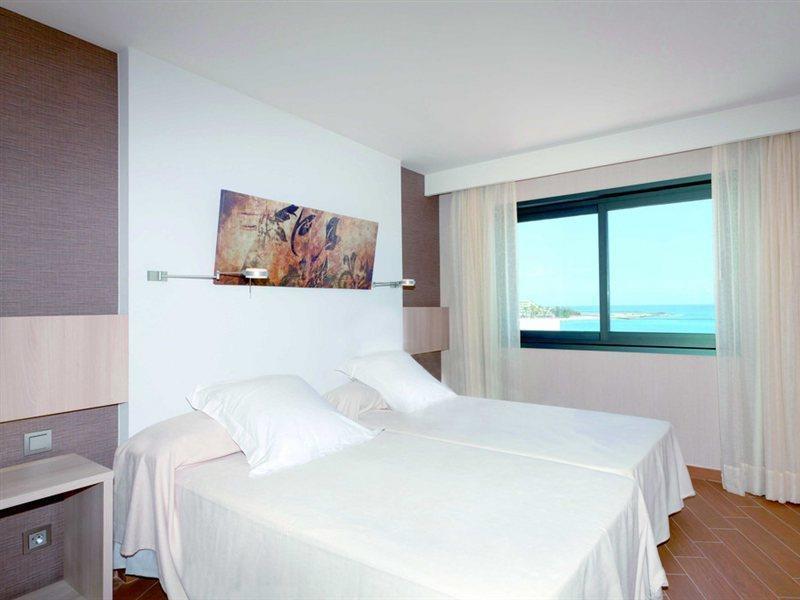 Thb Lanzarote Beach Costa Teguise Exterior foto